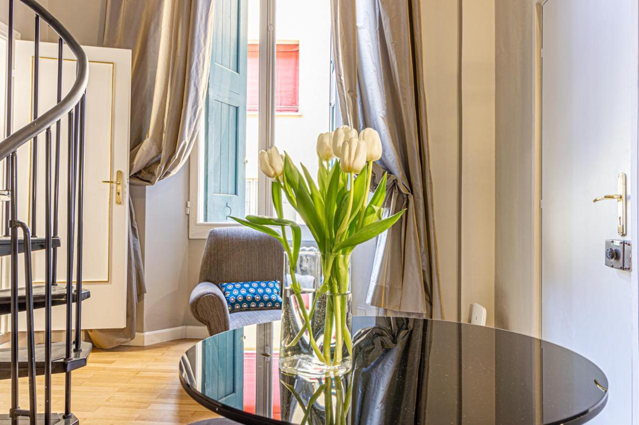 Casa Dafne In Canton De Fiori Болоня Екстериор снимка